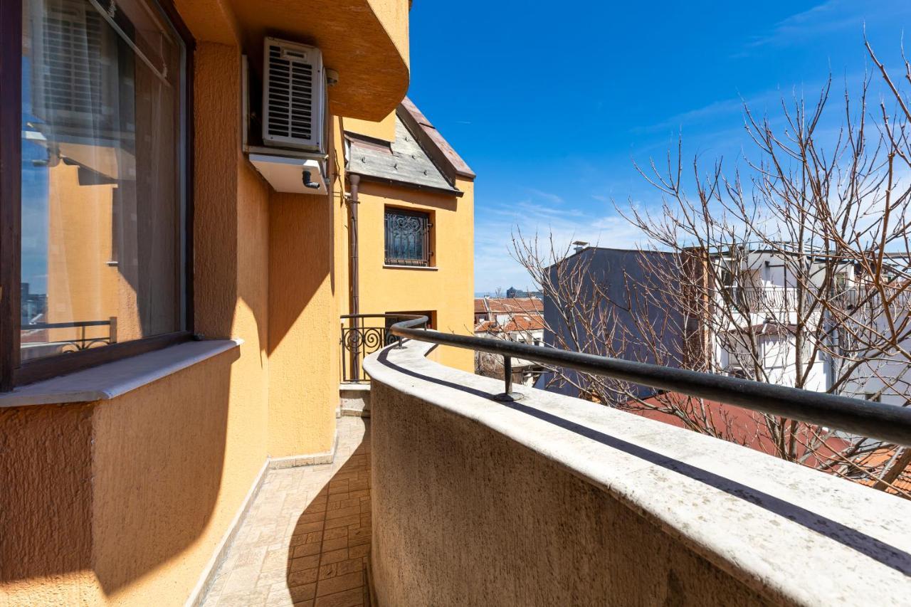 Lovely 1Bd Apartment Close To The Summer Theatre Plovdiv Extérieur photo